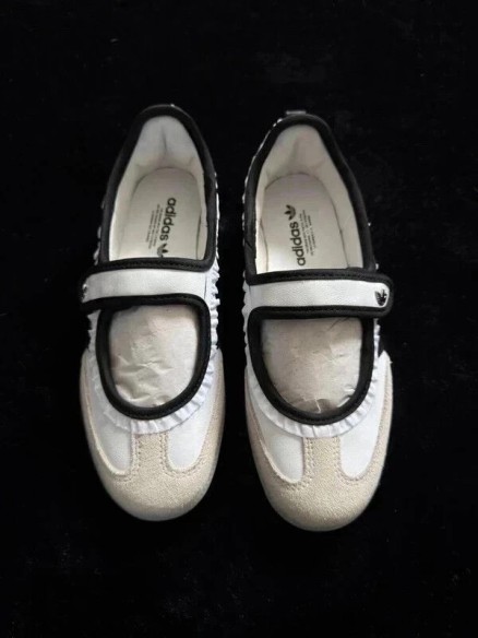 Adidas Samba Jane Blanc Noir Gum - Taille EU 38