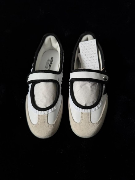 Adidas Samba Jane Blanc Noir - Taille EU 38