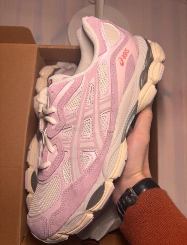 Asics gel nyc cream rose water taille 40