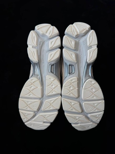 Asics Gel Nyc Cream Grey - Taille EU 43,5
