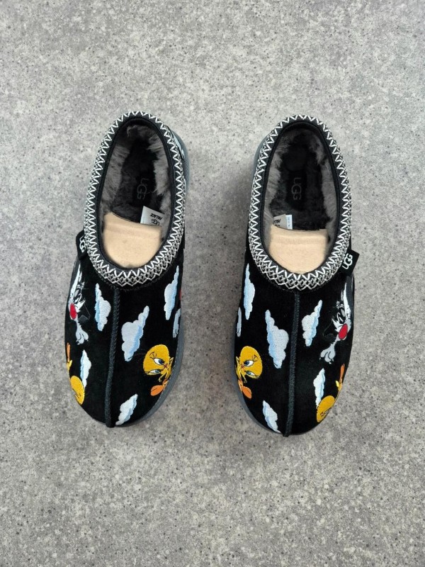 UGG Tasman Palace Skateboards Looney Tunes Black - EU 42 2