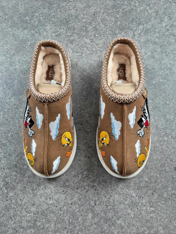 UGG Tasman Palace Skateboards Looney Tunes - EU 42 2