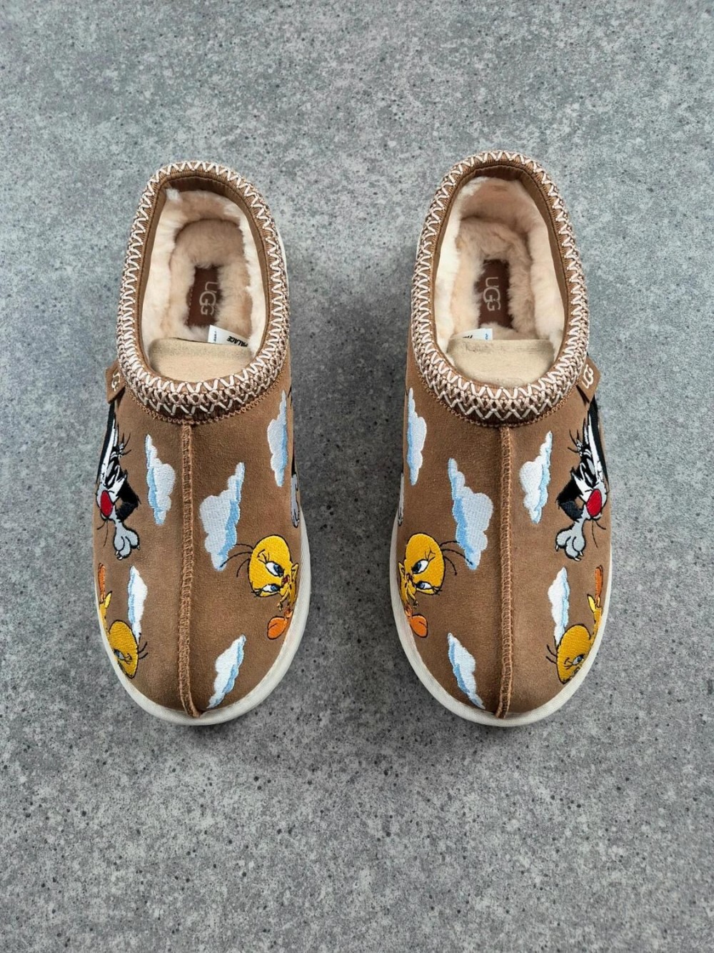 UGG Tasman Palace Skateboards Looney Tunes - EU 42