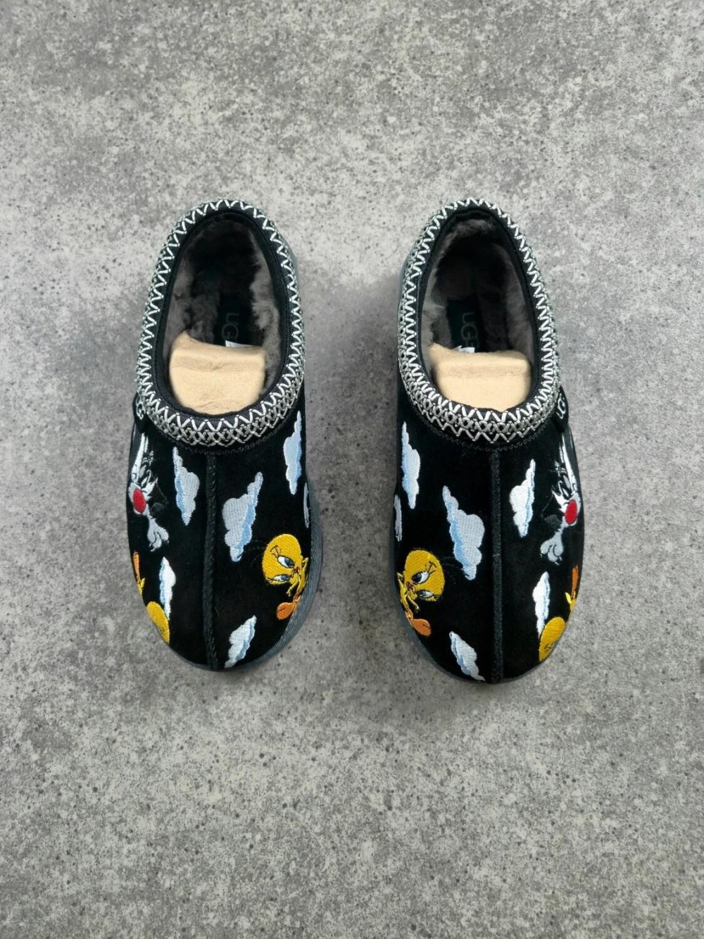 UGG Tasman Palace Skateboards Looney Tunes - EU 36