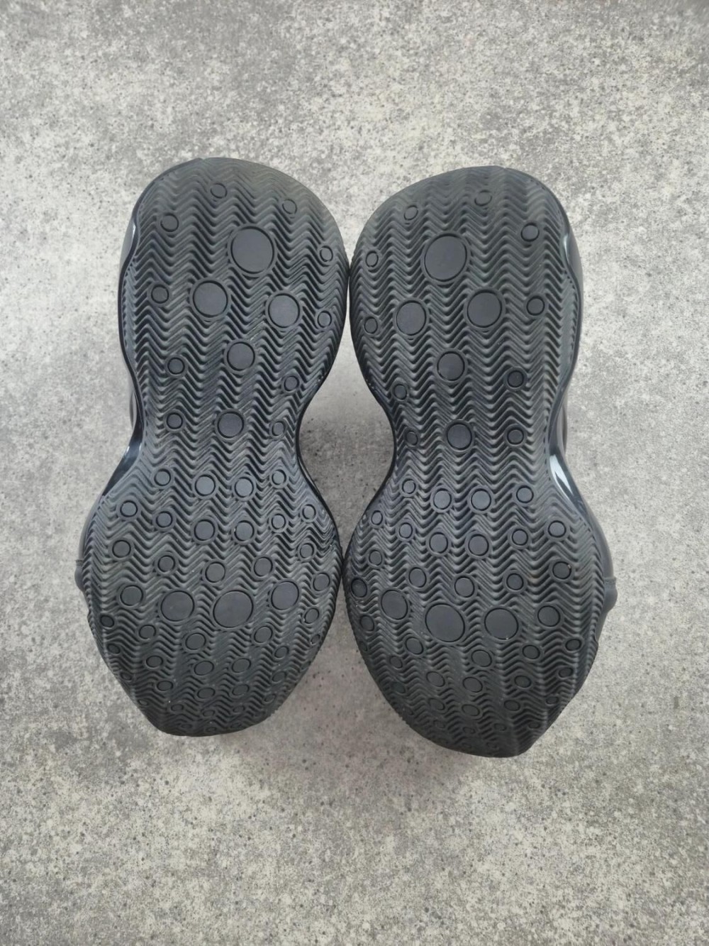 Chaussure Balenciaga Basketball Sneaker - EU 41
