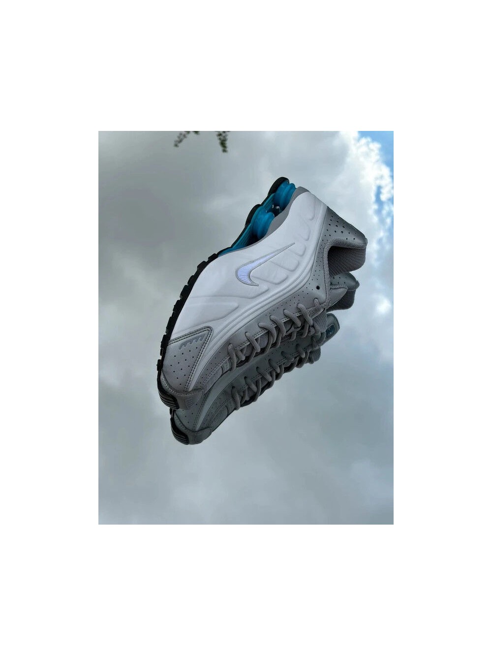 Nike Shox R4 Metallic Silver Blue Lagoon - EU 44