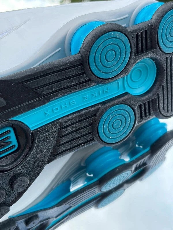 Nike Shox R4 Metallic Silver Blue Lagoon - EU 44 2