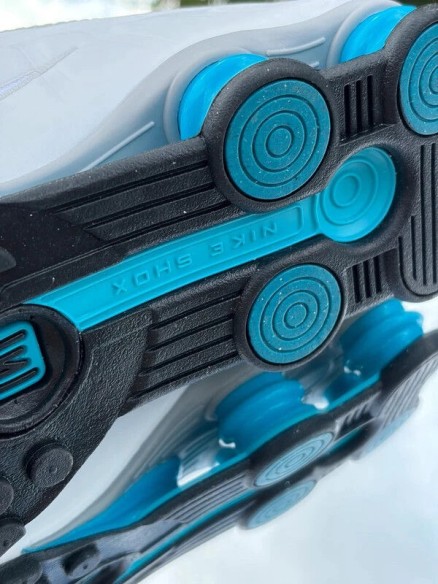 Nike Shox R4 Metallic Silver Blue Lagoon - EU 44