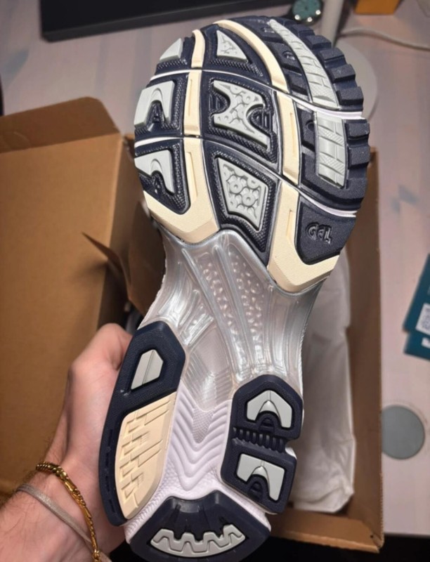 Asics gel kayano 14 white midnight taille 41,5 2