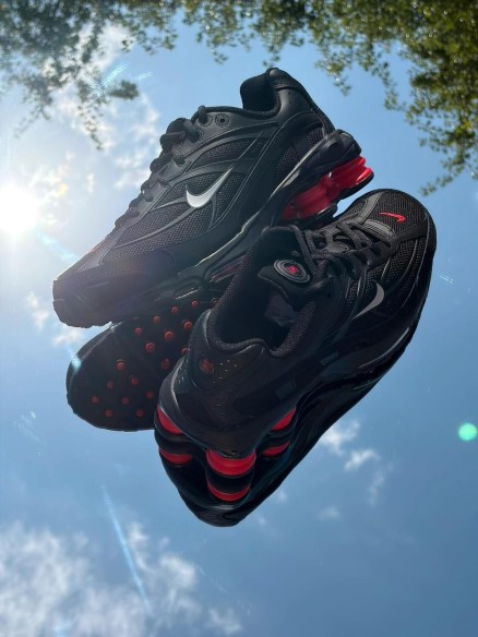 Nike Shox Ride 2 Black Metallic Silver Red - EU 42