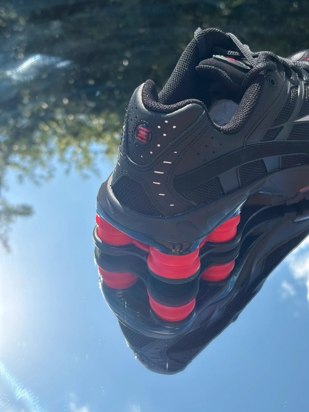 Nike Shox Ride 2 Black Metallic Silver Red - EU 42