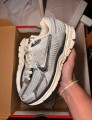 Nike Vomero 5 photon dust metallic taille 38,5