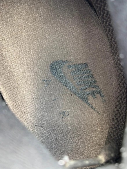 Jordan 4 Cave Stone Black Phantom - EU 47,5