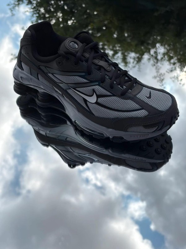 Nike Shox Ride 2 Light Smoke Grey Photon Dust - EU 40,5 2
