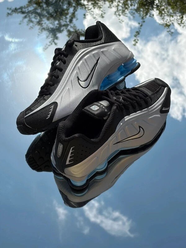 Nike Shox R4 Metallic Silver Black Psychic Blue - EU 44