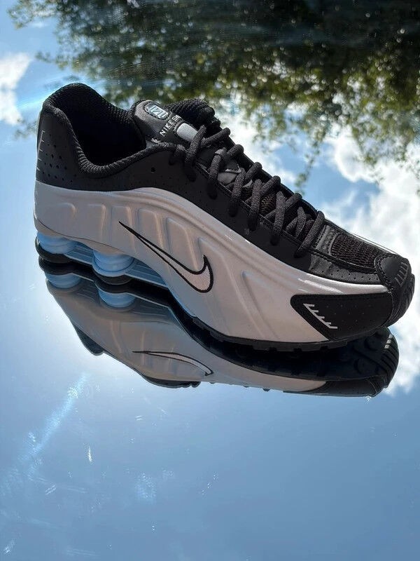 Nike Shox R4 Metallic Silver Black Psychic Blue - EU 44 2