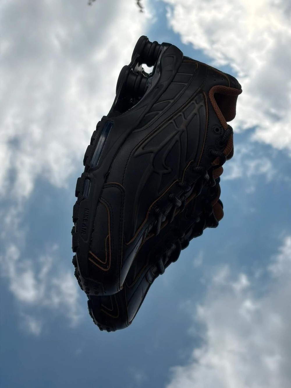 Nike Shox Ride 2 PRM Black British Tan - EU 40