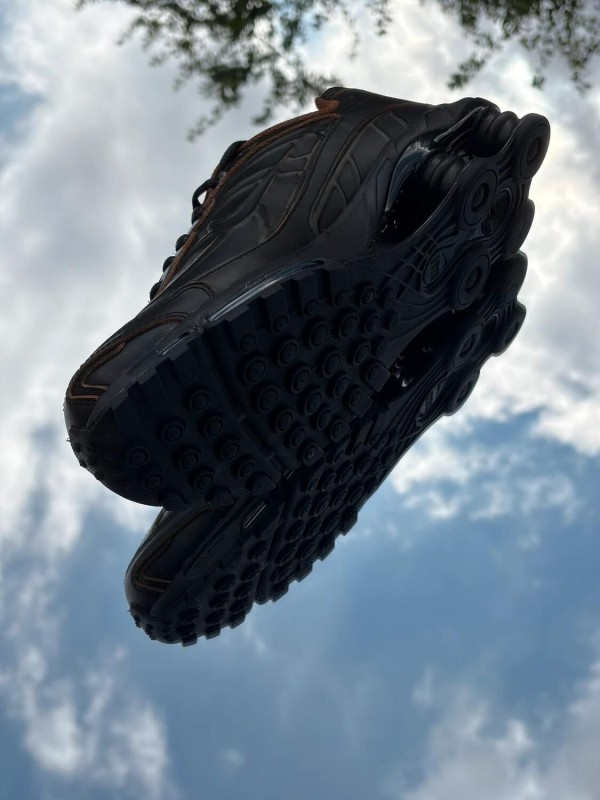Nike Shox Ride 2 PRM Black British Tan - EU 40 2