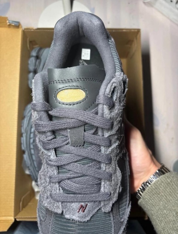 New Balance 2002r protection pack phantom taille 45 2
