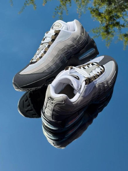 Nike Air Max 95 Big Bubble Black Medium Olive White - EU 42