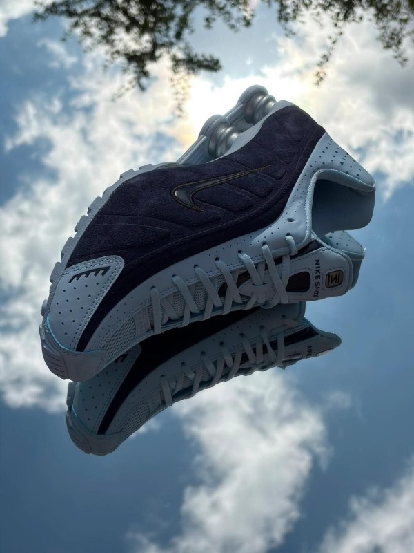 Nike Shox R4 Celestine Blue Imperial Purple Bleu Céleste - EU 40,5 2