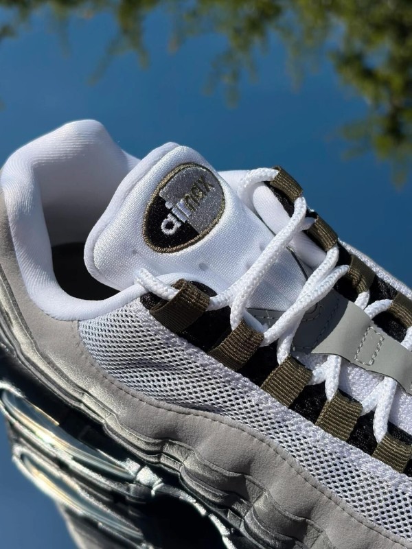Nike Air Max 95 Big Bubble Black Medium Olive White - EU 42 2