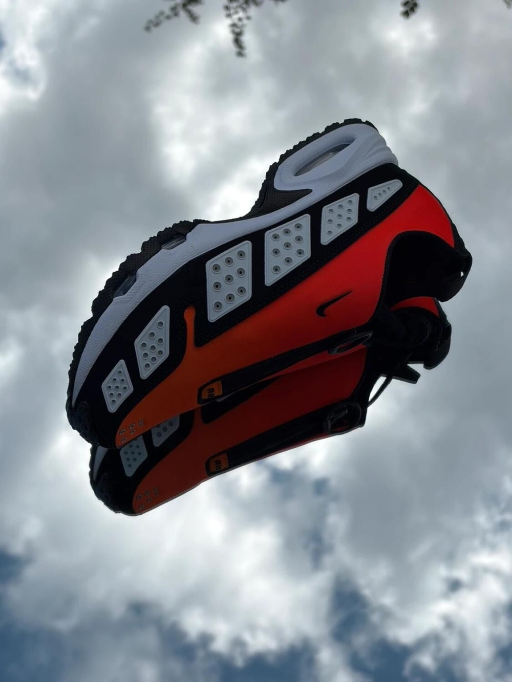 Nike Air Max SNDR Bright Crimson Black - EU 38