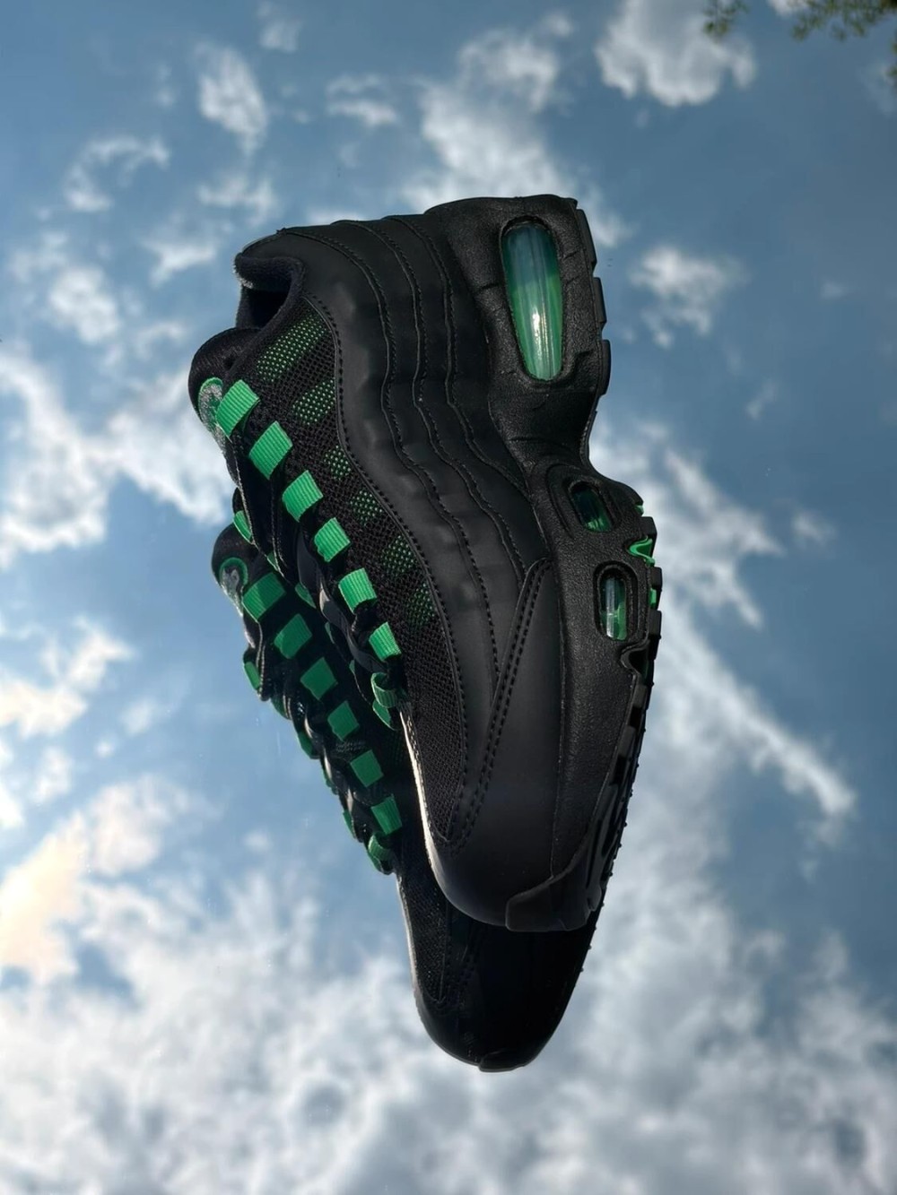 Nike Air Max 95 Black Green Shock - EU 38,5
