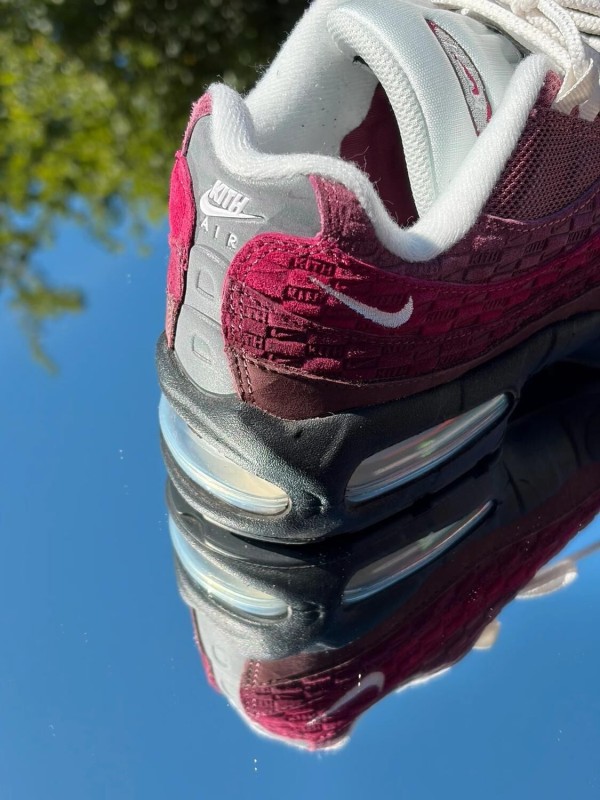 Nike Air Max 95 El Dorado X Kith - EU 40 2