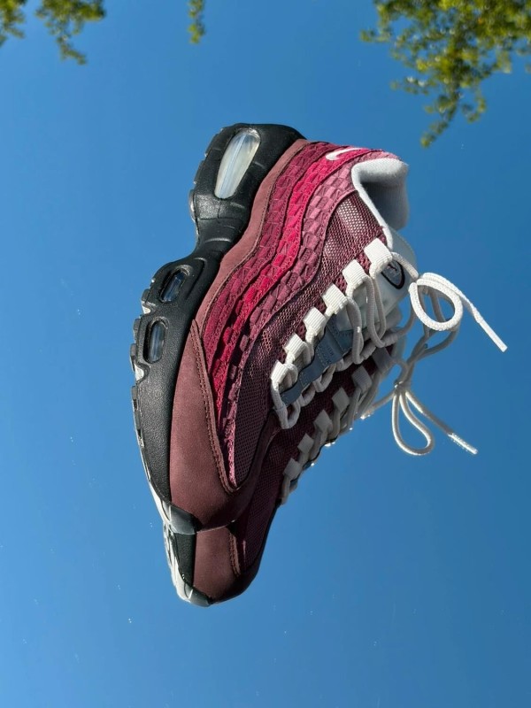 Nike Air Max 95 El Dorado X Kith - EU 40 2