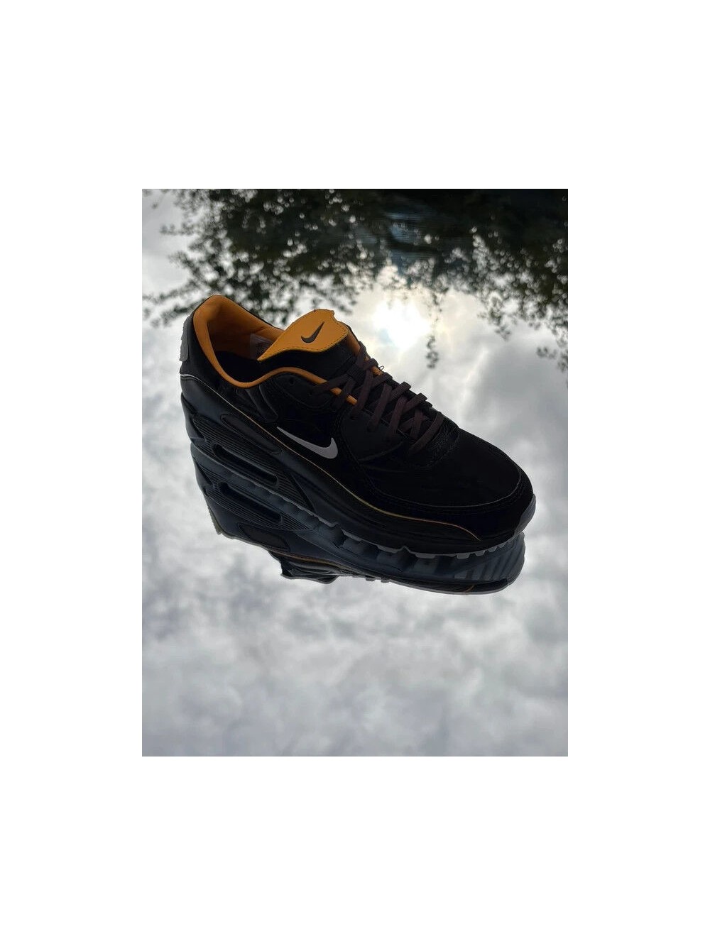 Nike Air Max 90 SE Black White Gold Leaf Pear - EU 39