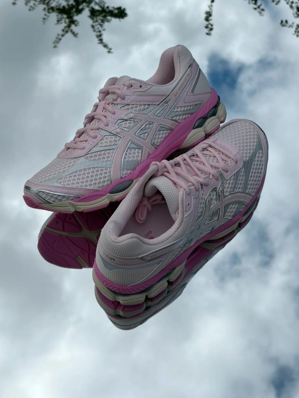 Asics Gel-Cumulus 16 Pale Pink / Pink Salt - EU 44,5