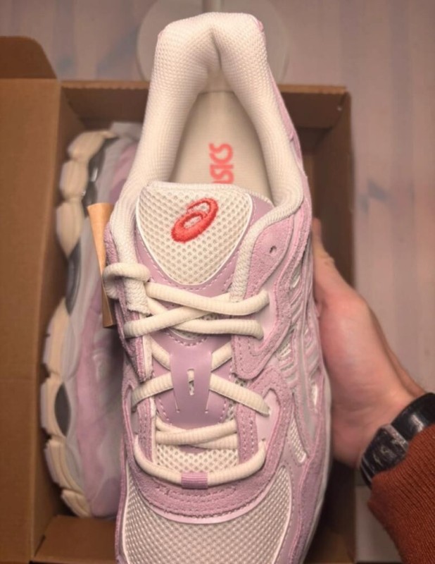 Asics gel nyc cream rose water taille 49 2