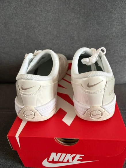 Nike Total 90 Blanche - EU 43