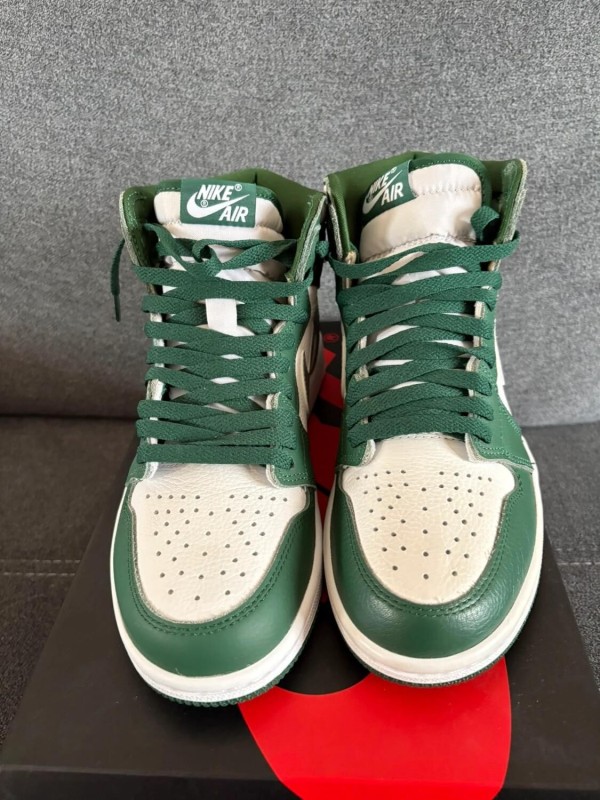 Jordan 1 Gorge Green - EU 40 2