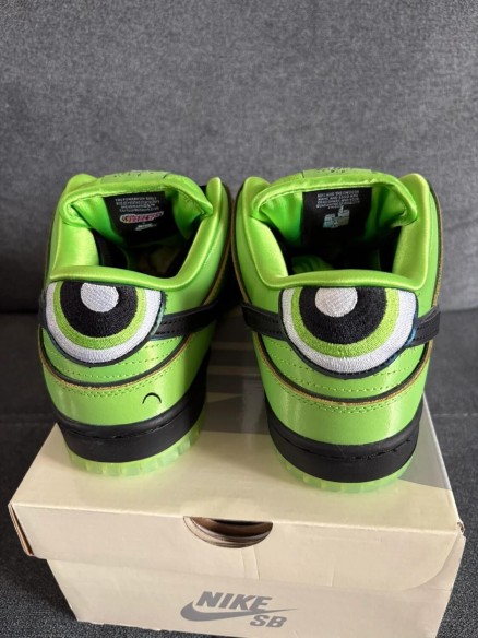 Nike SB Dunk Low Powerpuff Buttercup - EU 42