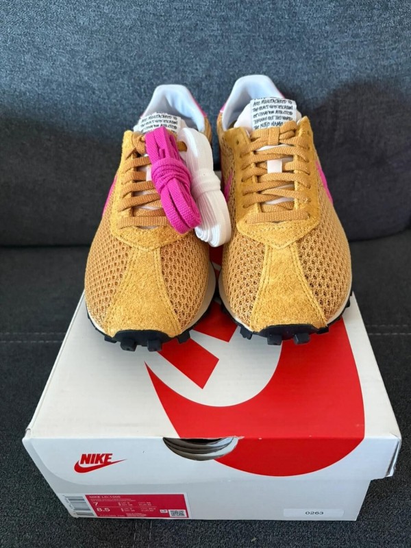 Nike LD-1000 Stüssy Wheat Gold / Pink Blast - EU 40 2