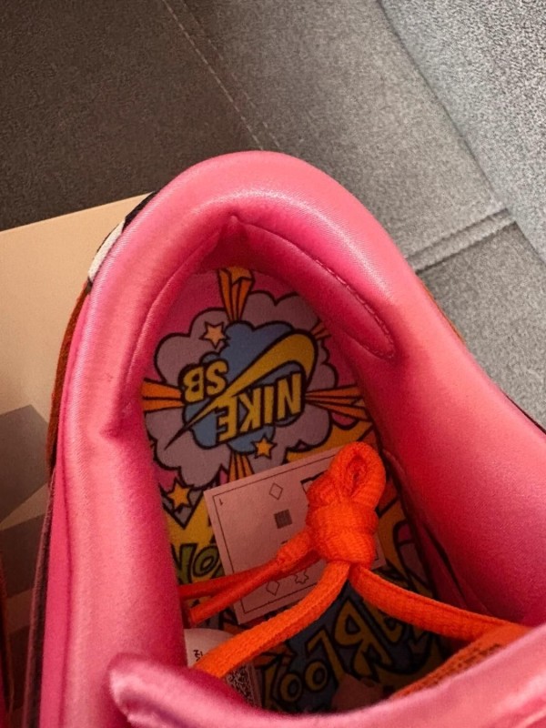 Nike SB Dunk Low Powerpuff Blossom / Super Nana - EU 42 2