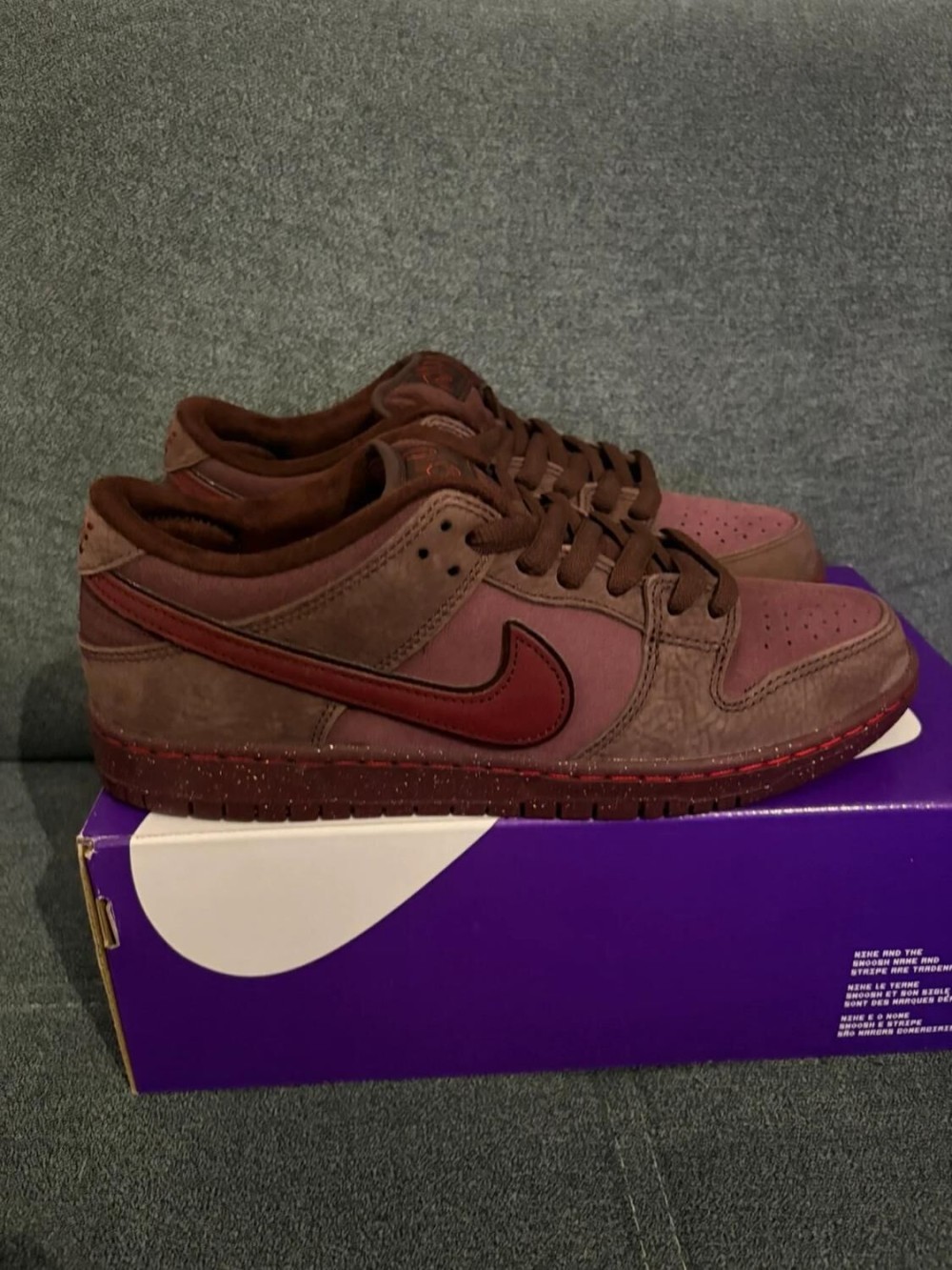 Nike SB Dunk Low Pro City of Love Burgundy - EU 42,5