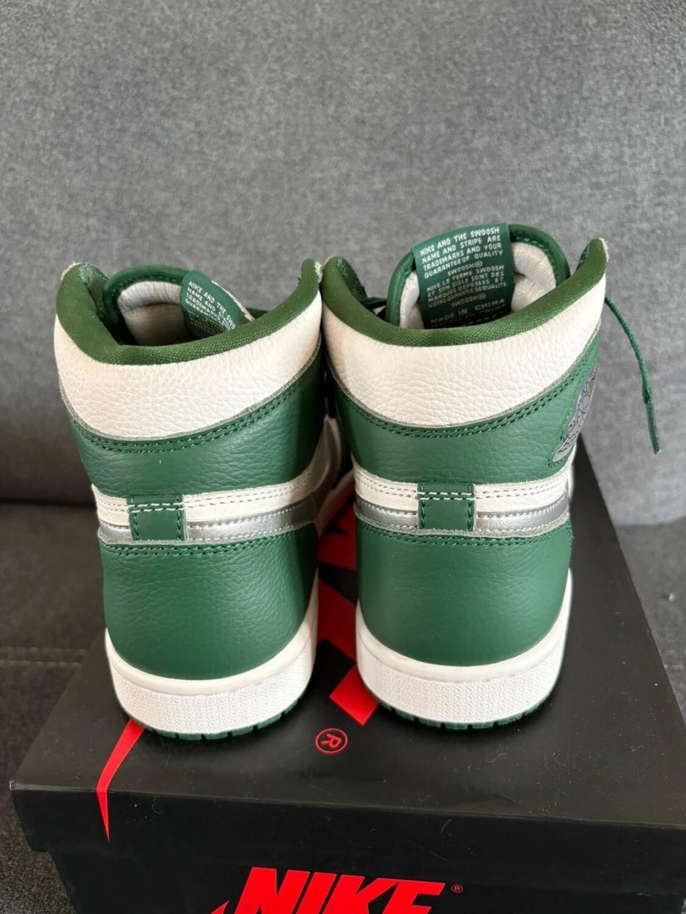 Jordan 1 Gorge Green - EU 40