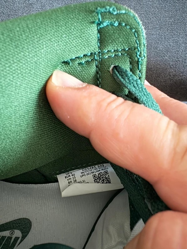 Jordan 1 Gorge Green - EU 40 2