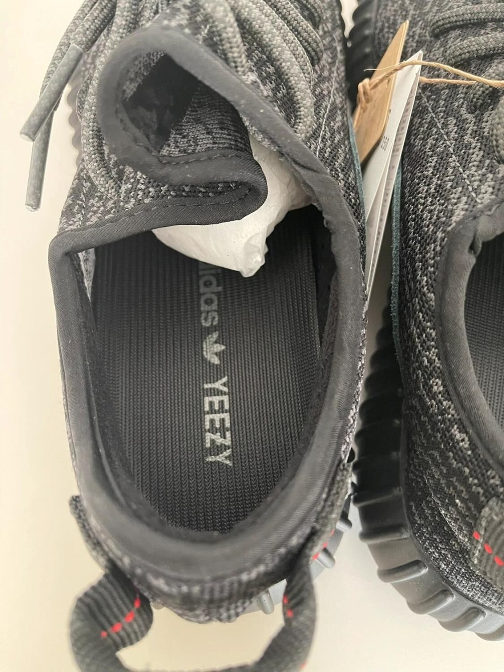 Adidas Yeezy 350 - EU 43