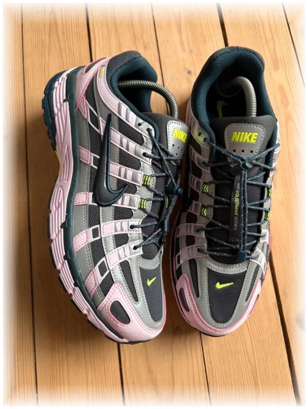 Nike p-6000 Pink - EU 44,5 2