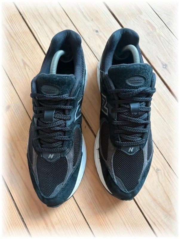New balance 2002r black - EU 42 2