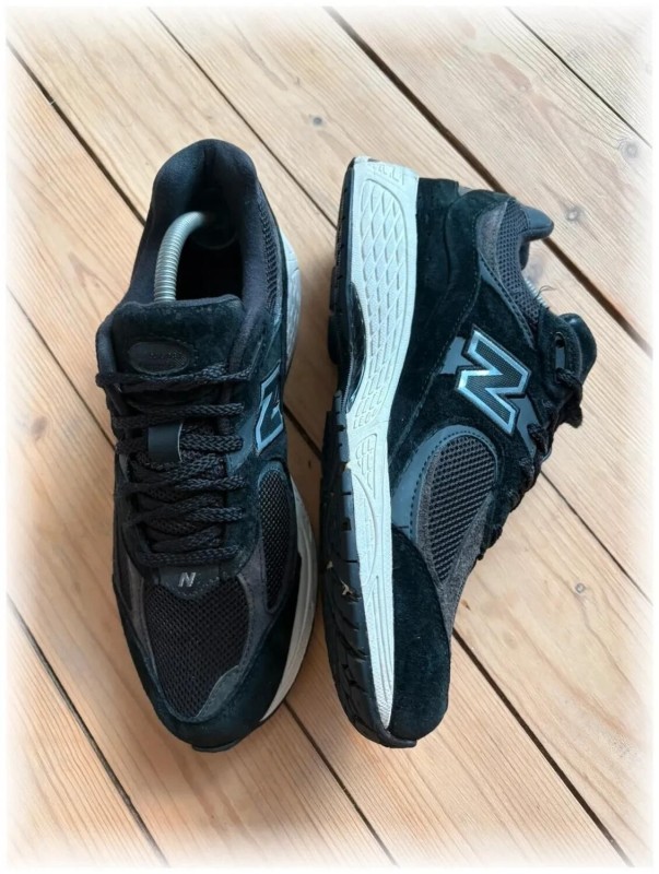 New balance 2002r black - EU 42 2