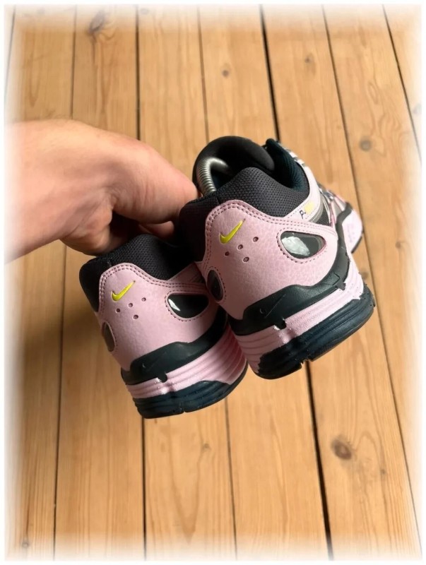 Nike p-6000 Pink - EU 44,5 2