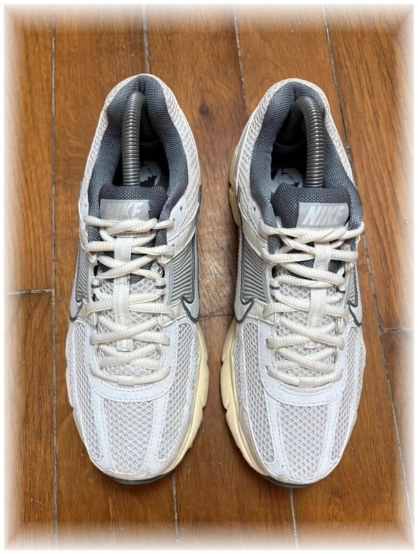 Nike vomero 5 Grey - EU 42 2