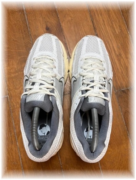 Nike vomero 5 Grey - EU 42
