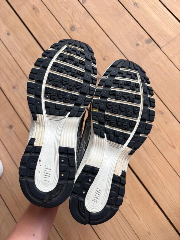 Nike p-6000 Silver - EU 37,5 2
