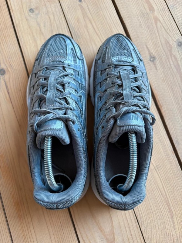 Nike p-6000 Silver - EU 37,5 2